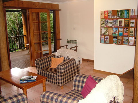 Atherton Blue Gum B&B - Accommodation Daintree 0