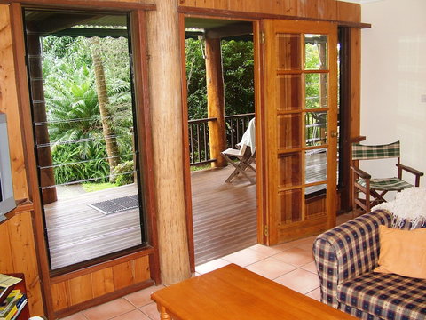 Atherton Blue Gum B&B - Accommodation Daintree 1