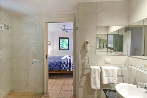 L'Auberge Noosa - Accommodation Daintree 3