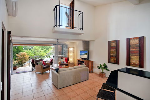 L'Auberge Noosa - Accommodation Daintree 2