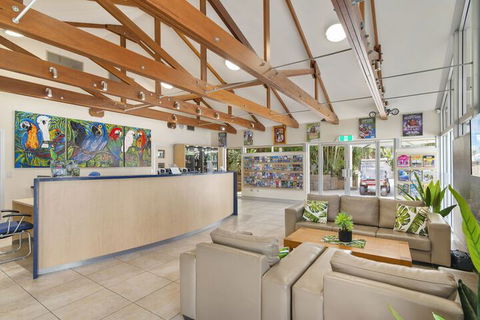 Ashmore Palms Holiday Village - Accommodation Daintree 7
