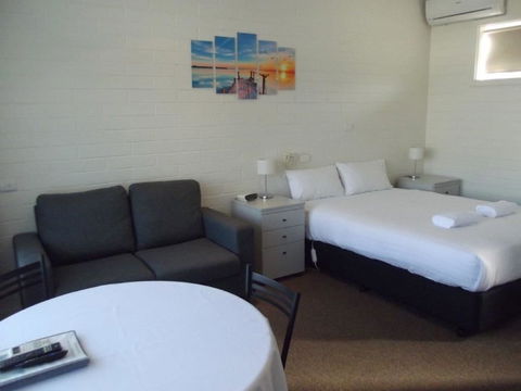 Guichen Bay Motel - Accommodation Daintree 4