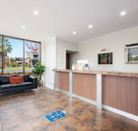 Comfort Inn Deakin Palms - Accommodation Daintree