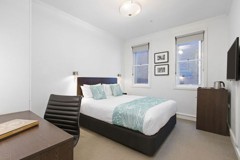 Alto Hotel On Bourke - Accommodation Daintree 4