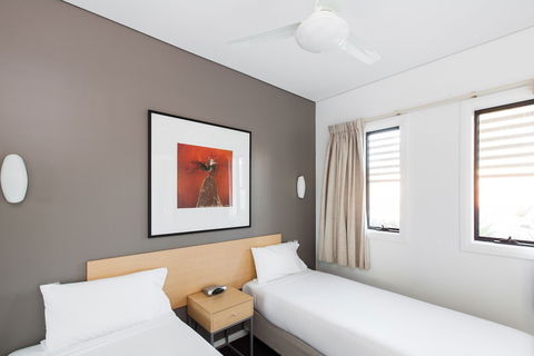 Majestic Oasis Apartments - Accommodation Daintree 5