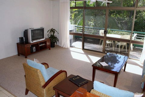 Palm Court Noosa - Accommodation Daintree 5