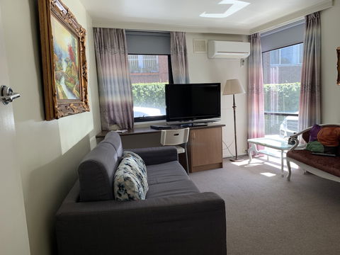Albert Heights Serviced Apartments - Accommodation Daintree 5