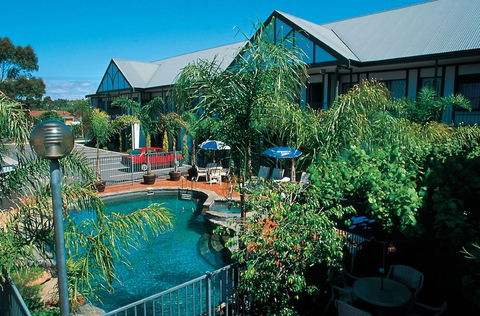Ibis Styles Adelaide Manor - Accommodation Daintree 1