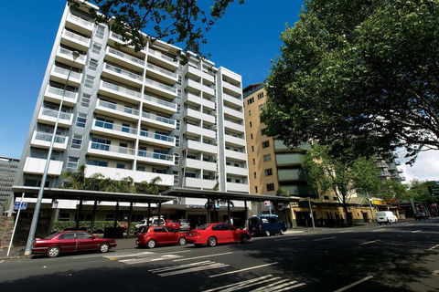 Oaks Sydney Hyde Park Suites - Accommodation Daintree 7