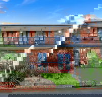 Tudor Motor Inn Warrnambool - Accommodation Daintree