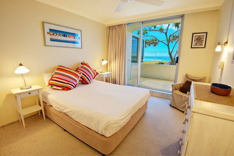 Golden Sands Apartments - Accommodation Daintree 6