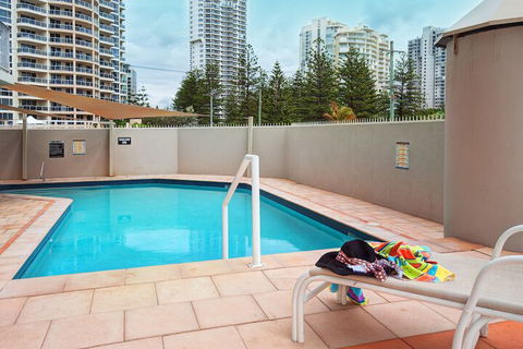 Golden Sands Apartments - Accommodation Daintree 2