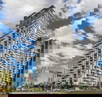 Meriton Suites Broadbeach Gold Coast - Accommodation Daintree