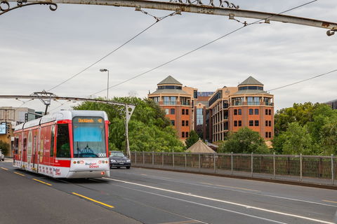 Amora Hotel Riverwalk Melbourne - Accommodation Daintree 2