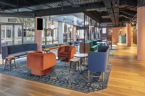 Amora Hotel Riverwalk Melbourne - Accommodation Daintree 6