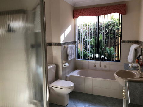 Alfred Cove Short Stay - Accommodation Daintree 1