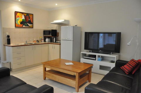 Alfred Cove Short Stay - Accommodation Daintree 2