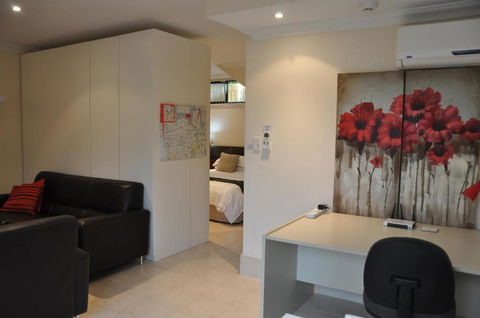 Alfred Cove Short Stay - Accommodation Daintree 3