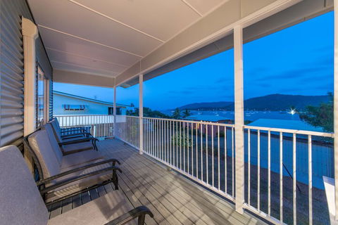 Norm's Beach House - Accommodation Daintree 2