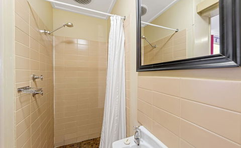 Discovery Parks - Port Augusta - Accommodation Daintree 2