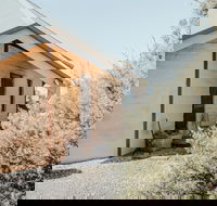 Kangaroo Ridge Retreat