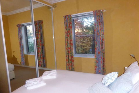 A Colourcity Apartments - Accommodation Daintree 4