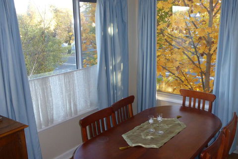 A Colourcity Apartments - Accommodation Daintree 7
