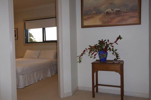 A Colourcity Apartments - Accommodation Daintree 5