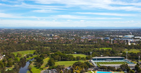 Meriton Suites Church Street, Parramatta - Accommodation Daintree 4