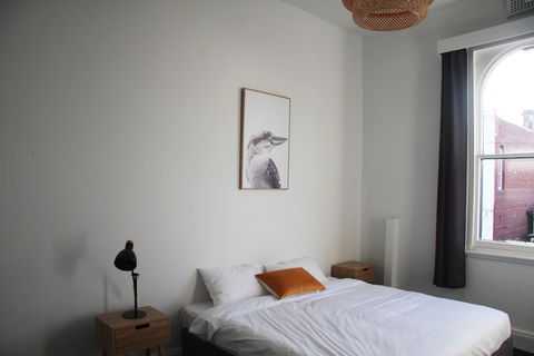 College Lawn Hotel - Hostel - Accommodation Daintree 1