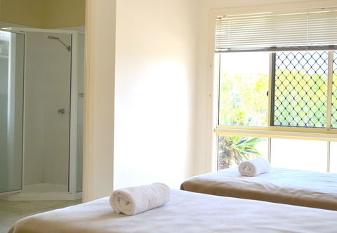 Hinchinbrook Resorts - Accommodation Daintree 4