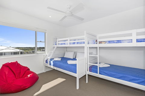 Sun Dream Palace Tweed Coast Holidays - Accommodation Daintree 5