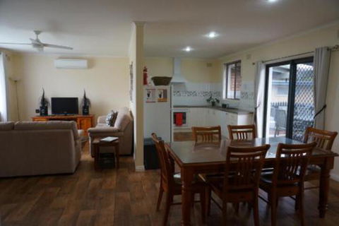 Kohinoor Getaway - Accommodation Daintree 6