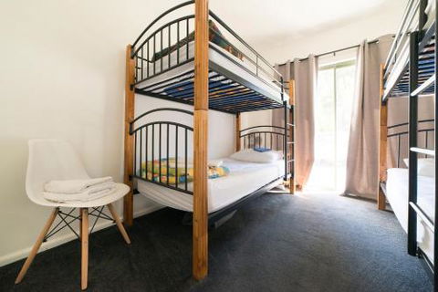 Neds Other Beds - Accommodation Daintree 2