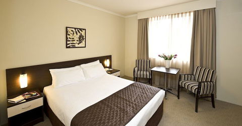 175 One Hotels And Apartments - Accommodation Daintree 3