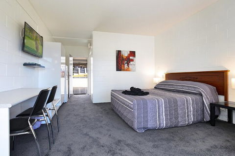 Aaron Motel - Accommodation Daintree 3