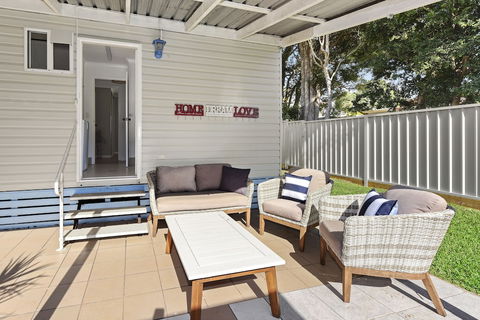 Flynns Beach Caravan Park - Accommodation Daintree 0