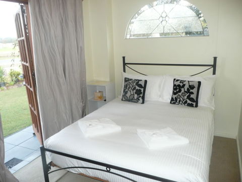 Getaway Inn Boutique Guest House - Accommodation Daintree 5