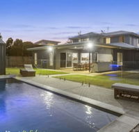 Ebony Rose Tweed Coast Holidays - Accommodation Daintree