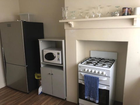 Kingscote Central - Accommodation Daintree 1