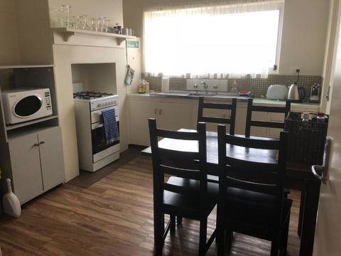 Kingscote Central - Accommodation Daintree 2