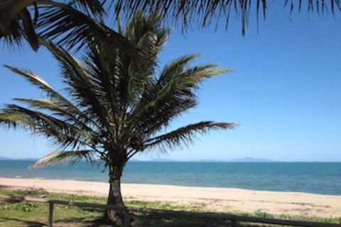 Forrest Beach Hotel - Accommodation Daintree 0