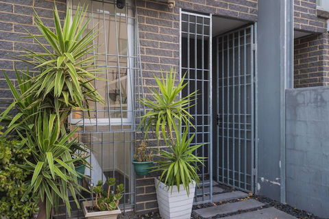 By Concierge - 'Daphne' DESIGNER Abode - Accommodation Daintree 2