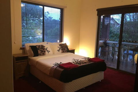 Perth Stadium Homestay - Accommodation Daintree 6