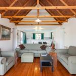 A River Bed Cottage - Accommodation Daintree 0