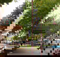 The Commercial Hotel