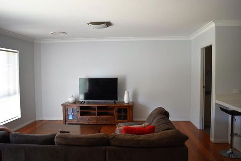 Griffith Prestige Apartments - Accommodation Daintree 6