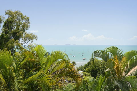 Airlie Harbour 3 Bedroom Apartment - Accommodation Daintree 0