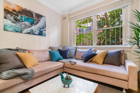 A PERFECT STAY - Bondi Beach Peach - Accommodation Daintree 0