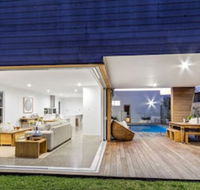 Luxe House Tweed Coast Holidays  - Accommodation Daintree